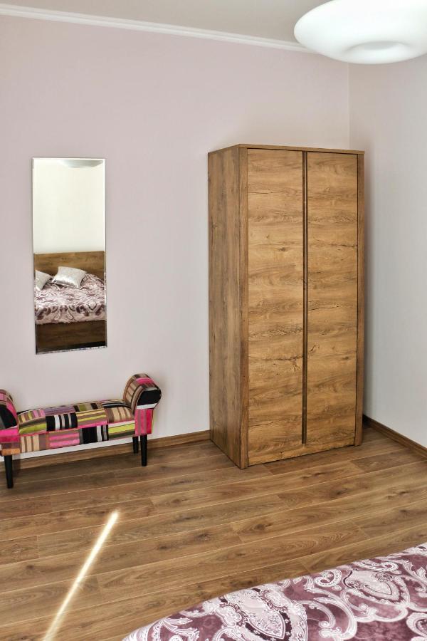 Apartments Moravska 24 Κάρλοβι Βάρι Εξωτερικό φωτογραφία