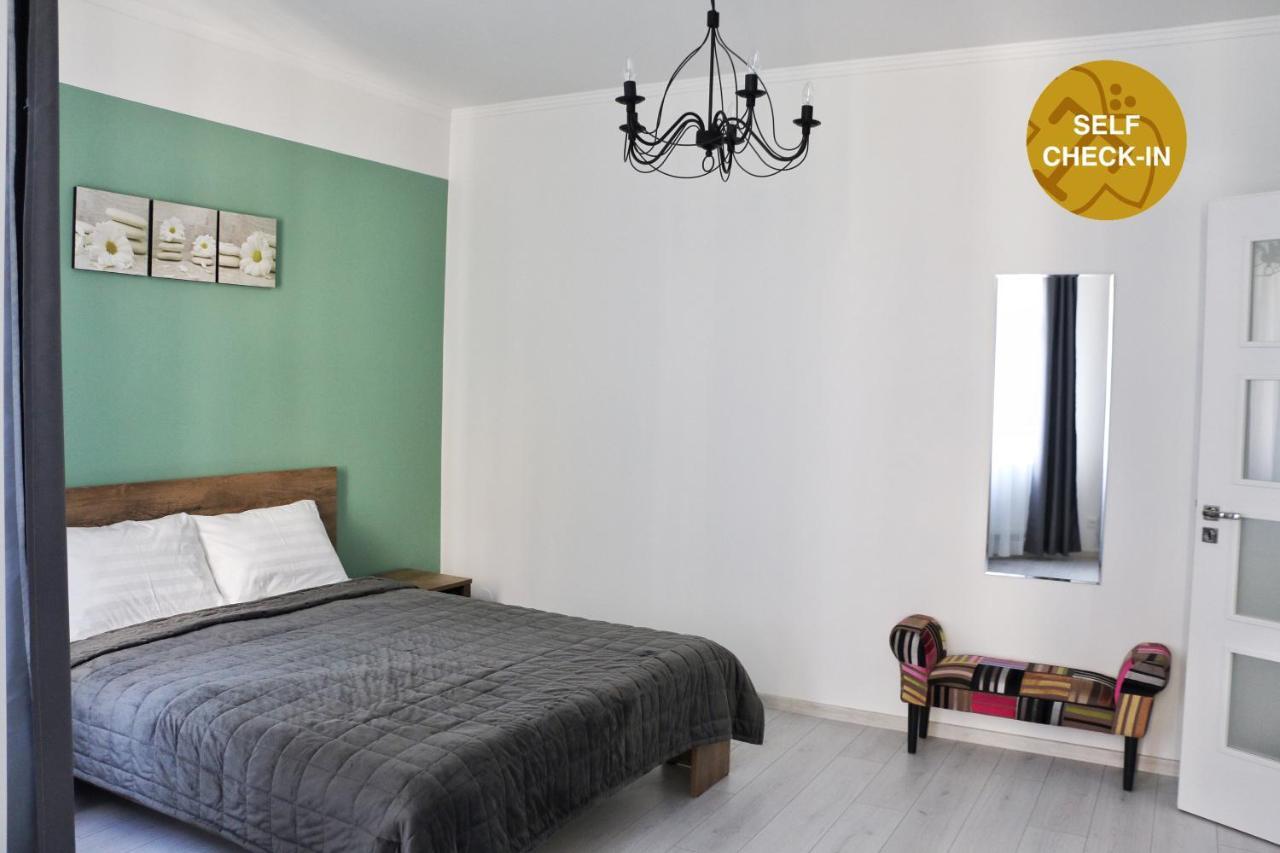 Apartments Moravska 24 Κάρλοβι Βάρι Εξωτερικό φωτογραφία