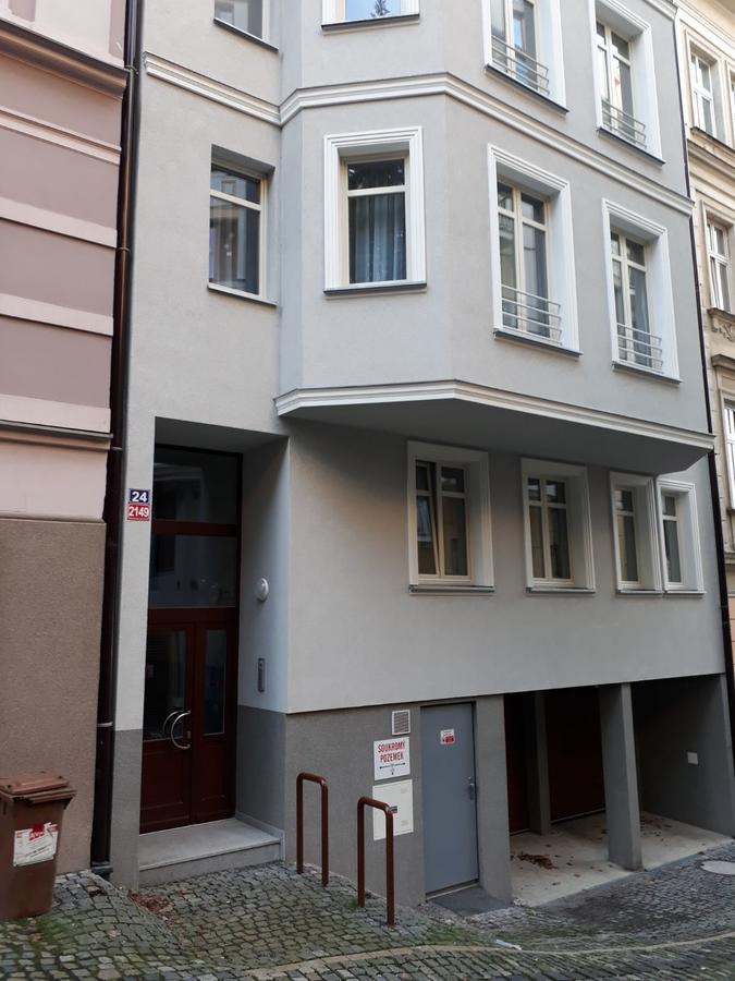 Apartments Moravska 24 Κάρλοβι Βάρι Εξωτερικό φωτογραφία