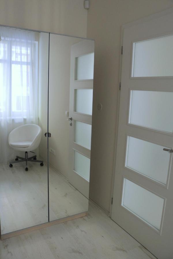 Apartments Moravska 24 Κάρλοβι Βάρι Εξωτερικό φωτογραφία